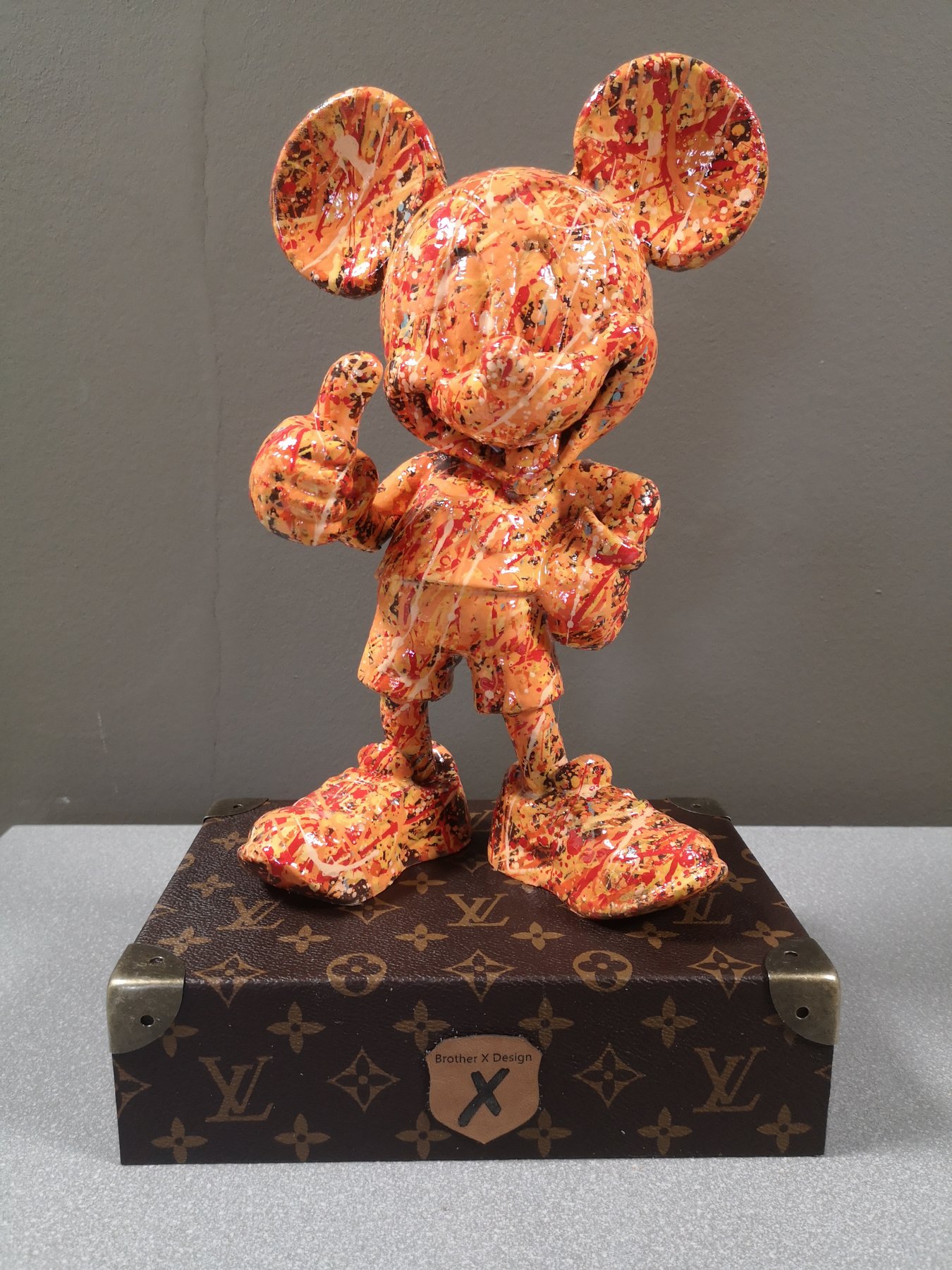 Life is good  LV Gallery edition