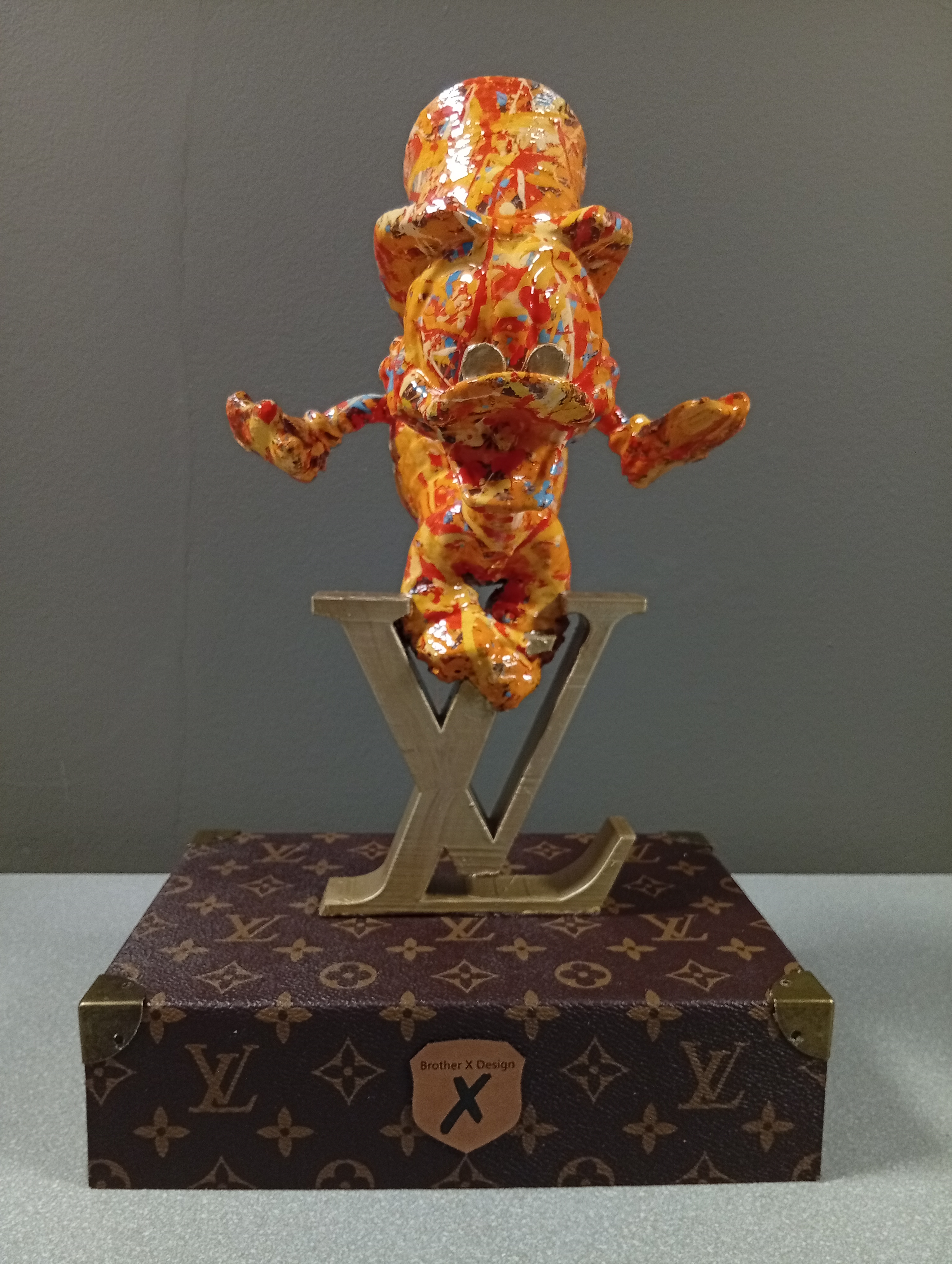 Dagobert, filthy rich - LV Gallery edition
