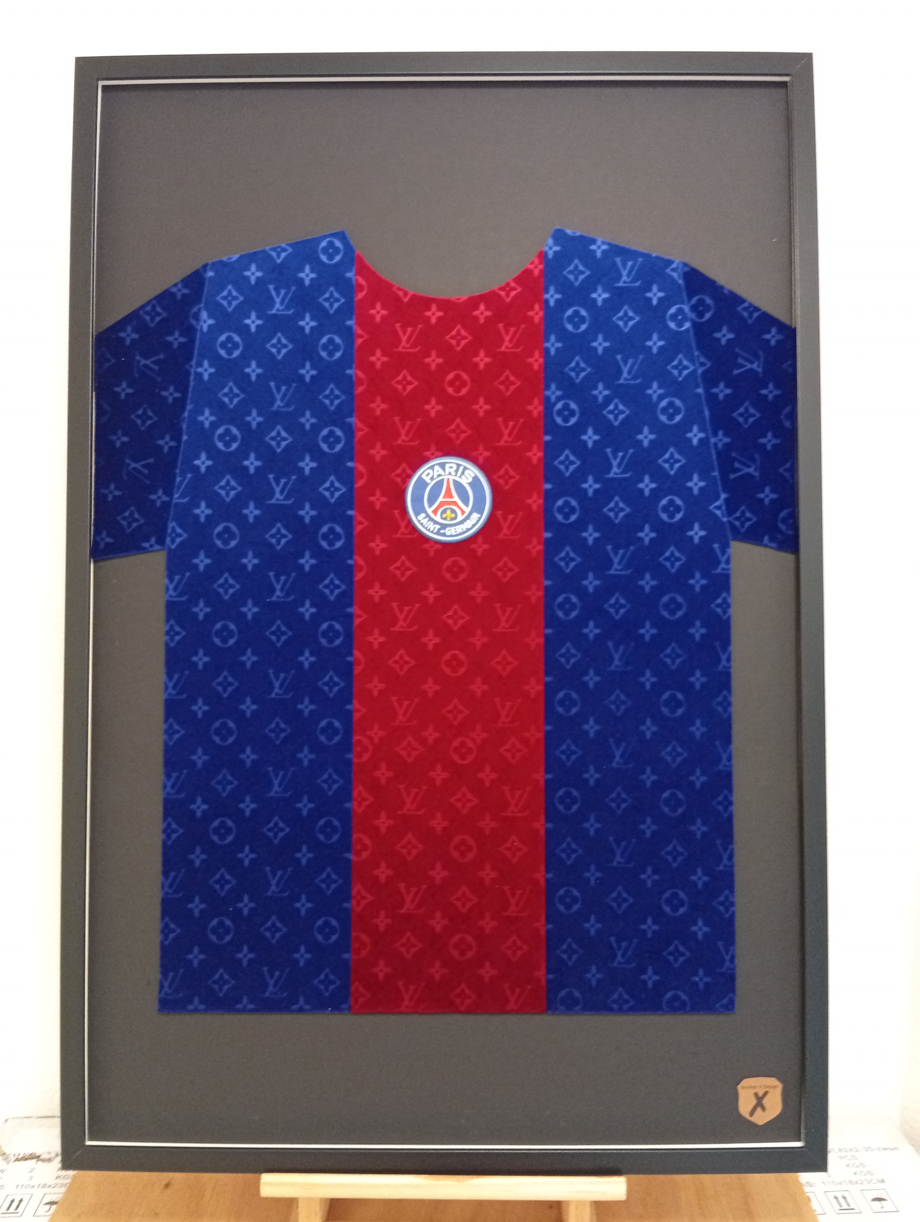 Prototype of a PSG shirt in Louis Vuitton edition — 3D pop art sculpture by Brother X